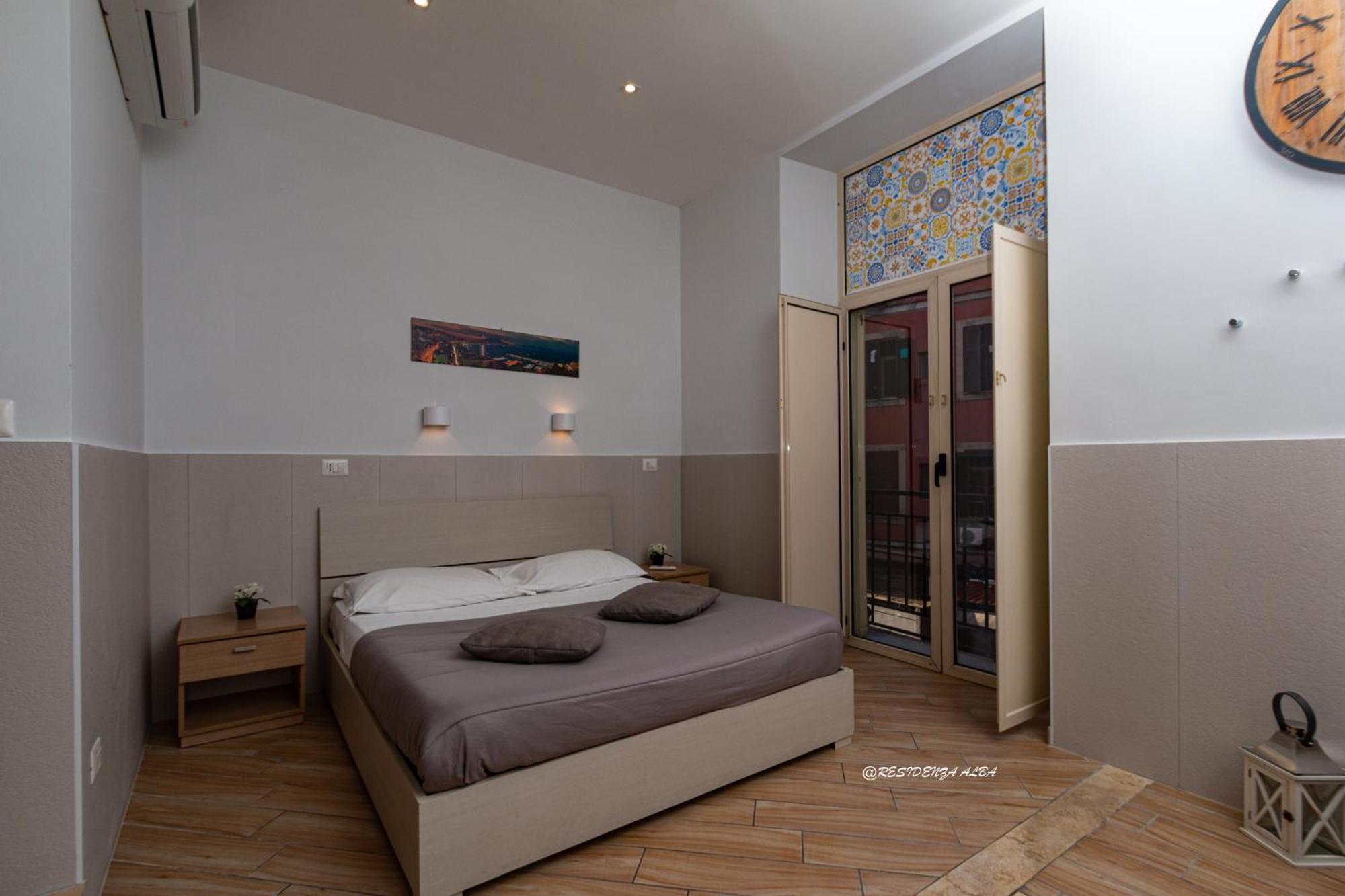 B&B Residenza Alba เนเปิลส์ ภายนอก รูปภาพ