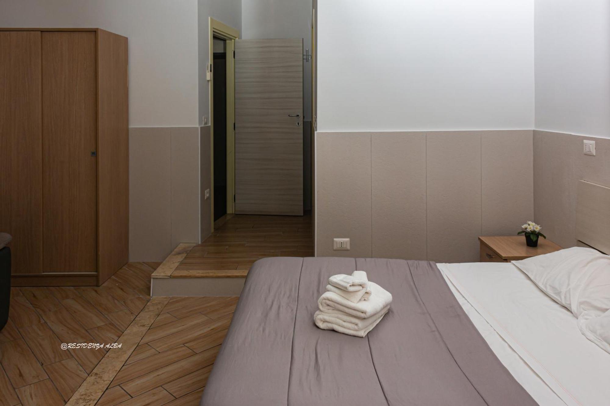 B&B Residenza Alba เนเปิลส์ ภายนอก รูปภาพ