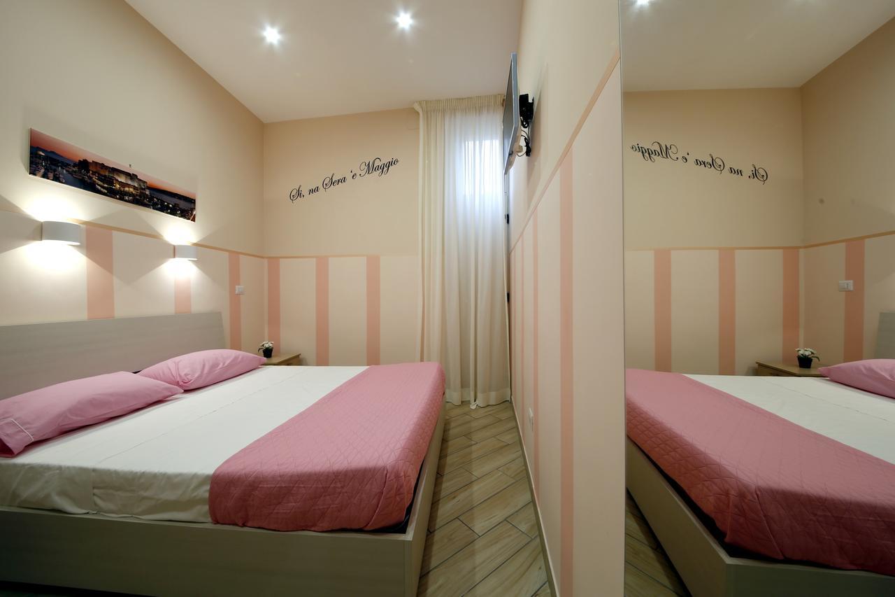 B&B Residenza Alba เนเปิลส์ ภายนอก รูปภาพ